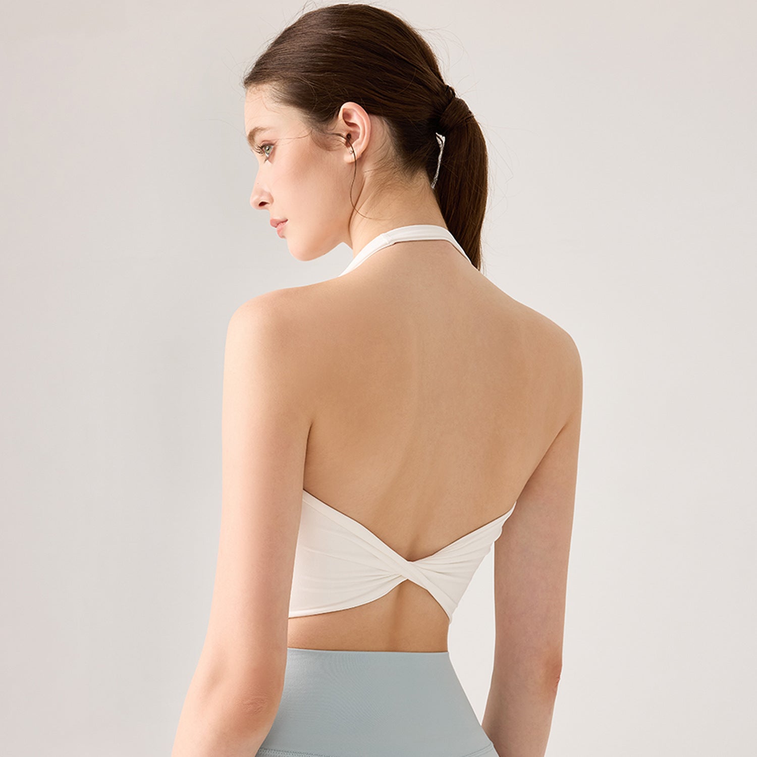 New N66 Lycra slim yoga suit U-neck neck neck beauty back sports underwear seamless gathering sling free bra